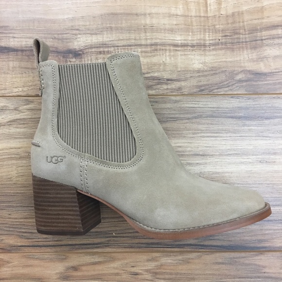 NIB UGG Boots - Picture 5 of 7